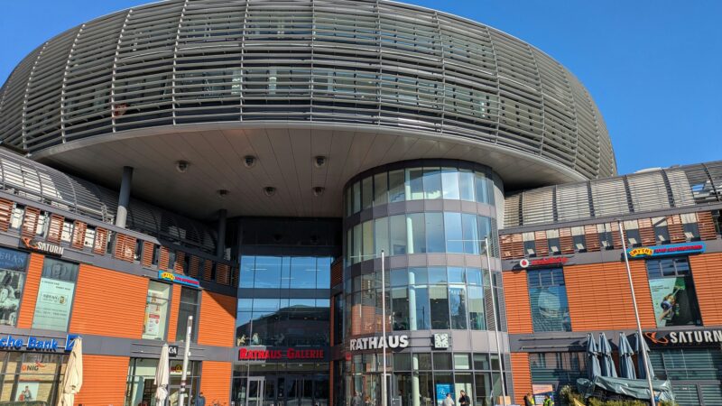 Bezahlkarte, Kredite, WfL, Autobahn: Das hat der Leverkusener Stadtrat entschieden