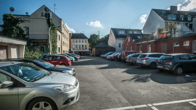 Bauprojekt: An der Bahnhofstraße in Opladen herrscht Stillstand – CDU will Areal verkaufen