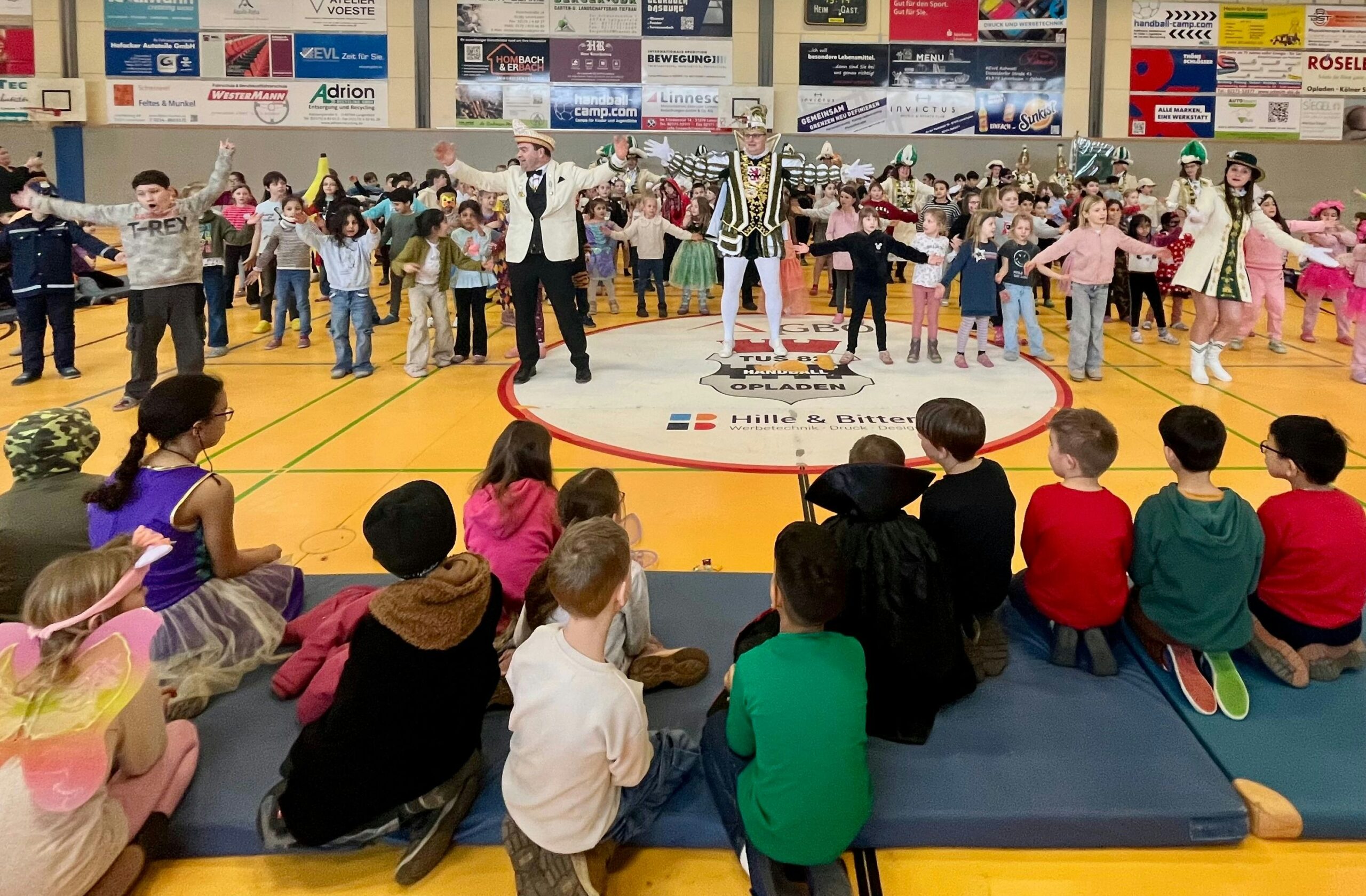 Opladener Schule: Viele Leverkusener Kinder wissen nicht mehr, wie Karneval funktioniert