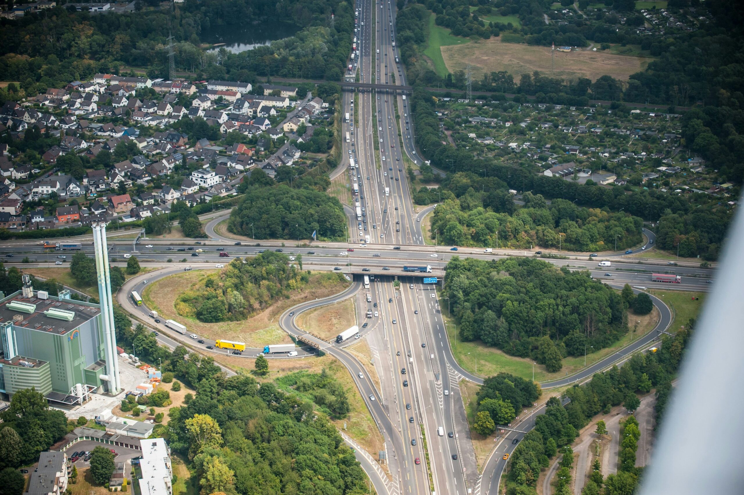 Notreparatur: Heute Nacht Sperrung im Kreuz Leverkusen