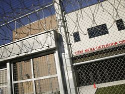 „Ich bin echt verzweifelt“: Berlinerin erlebt „Horrorfilm“ in US-Abschiebehaft