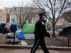 Mehr Regierungsmacht per Dekret: Trump sagt Migranten und Obdachlosen in Washington den Kampf an