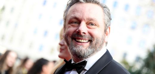 Michael Sheen: Schauspieler tilgt Schulden von 900 Menschen