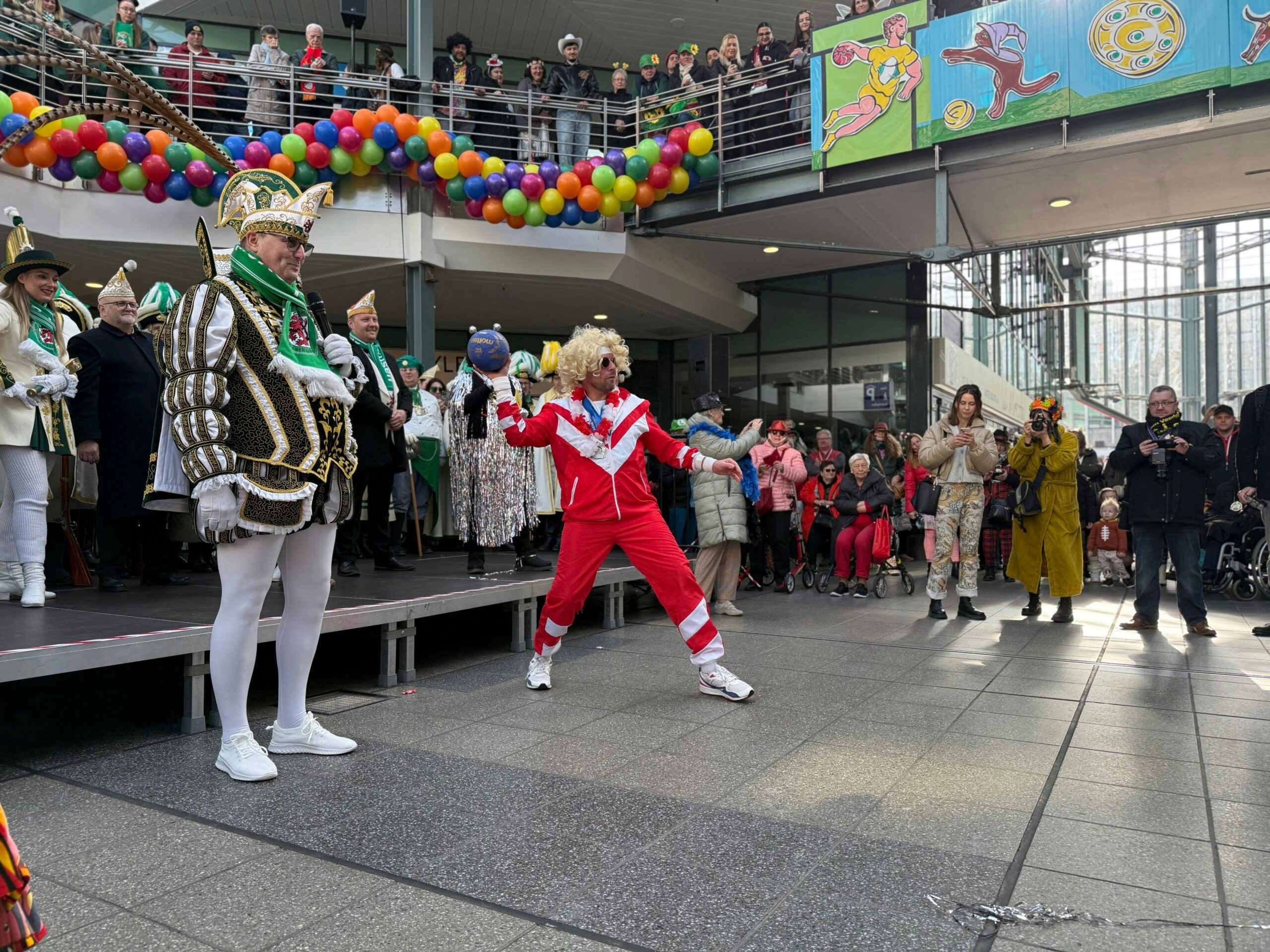 Luminadensturm: So wurde Leverkusens OB den Rathausschlüssel los