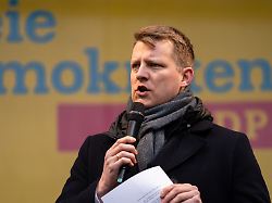 Abstimmung über Finanzpaket: FDP will mit Klagen Zustimmung der Länder im Bundesrat verhindern