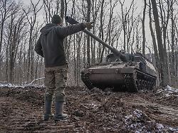 US-Hilfe „auf Schiene“ gestoppt: Pistorius: Sondierer verhandeln über weitere Ukraine-Milliarden