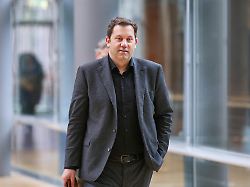 Attacke gegen Lars Klingbeil: SPD-Arbeitsgemeinschaft fordert neue Parteispitze