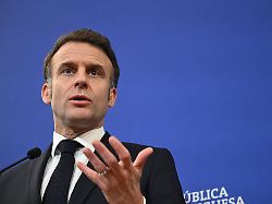 „Wir müssen darauf reagieren“: Macron droht Trump mit Gegenzöllen