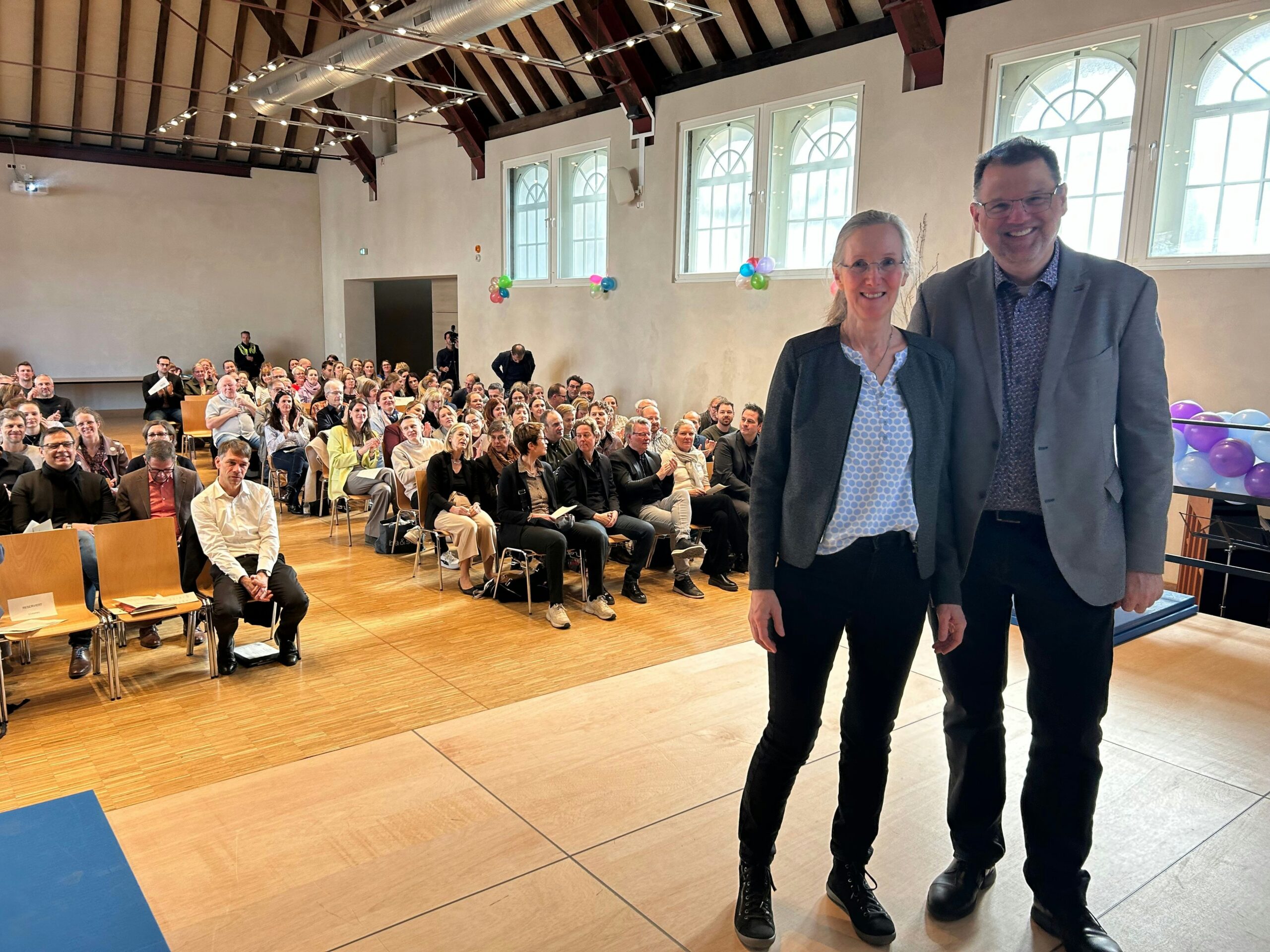 Abschied mit Wurzeln: Schulleiterin verlässt das Leverkusener Landrat-Lucas-Gymnasium