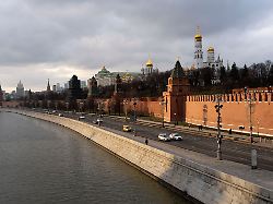 Rhetorik übernommen: Kreml lobt US-Außenminister Rubio für „Stellvertreterkrieg“-Aussage