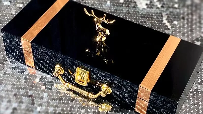 Lipstick Set – 10er Kollektion in edler Holzbox