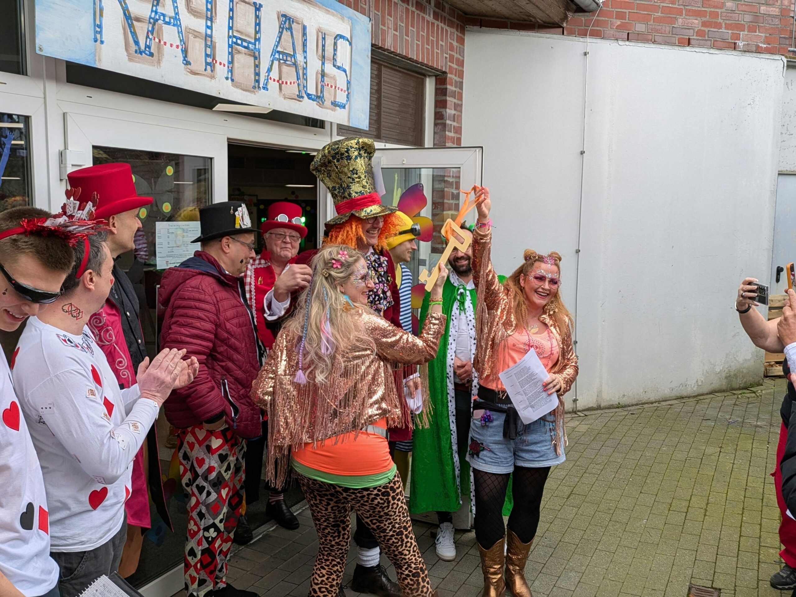 Rathaussturm: Burscheider Weiber schicken Runge in die Karnevalspause