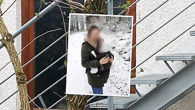 Babyleichenfund im Schwarzwald – mutmaßliche Mutter Laura G. wirkte auf Nachbarn „ganz normal”