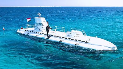 Hurghada: U-Boot mit Touristen sinkt bei Ausflug – rammte das U-Boot das Korallenriff?