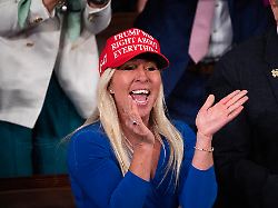 Satte Gewinne für Taylor Greene: Trump-Gefolgsfrau kaufte kurz vor Zoll-Rücknahme Aktien