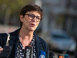 Ansage an die Union: Esken: SPD wird am Grundrecht auf Asyl festhalten