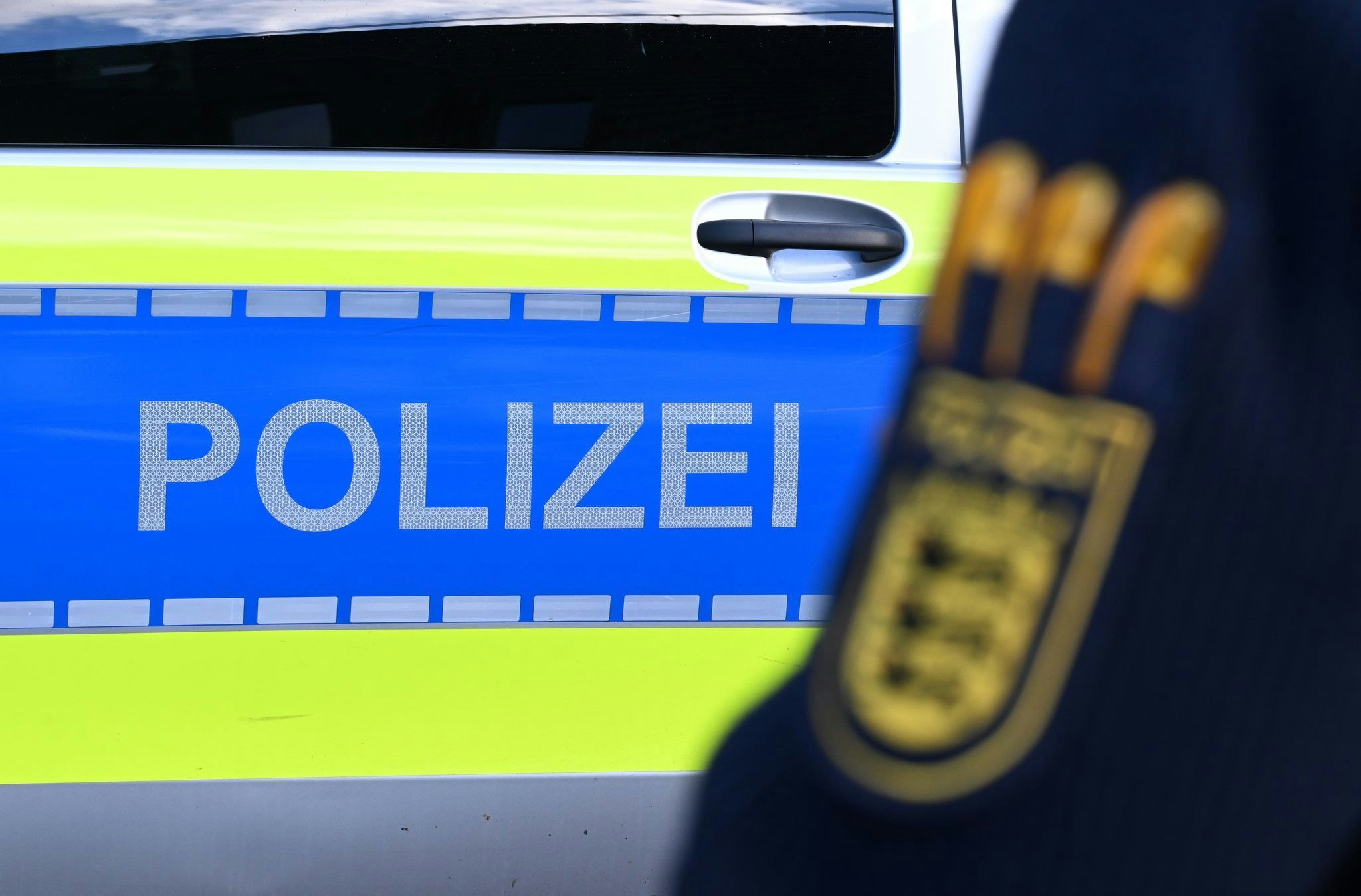 Vier Personen festgenommen: Razzia wegen Drogengeschäften auch in Leverkusen