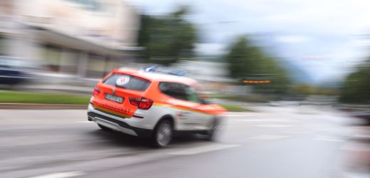 Altheim in Baden-Württemberg: Vater soll Neugeborenes versehentlich überfahren haben