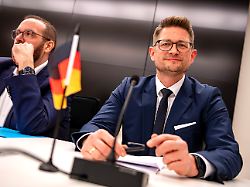 Extremismus-Einstufung: AfD Brandenburg zieht Eilantrag gegen Verfassungsschutz zurück