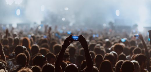 Eventim: Chef von Ticketdienst rechnet mit noch höheren Konzertpreisen