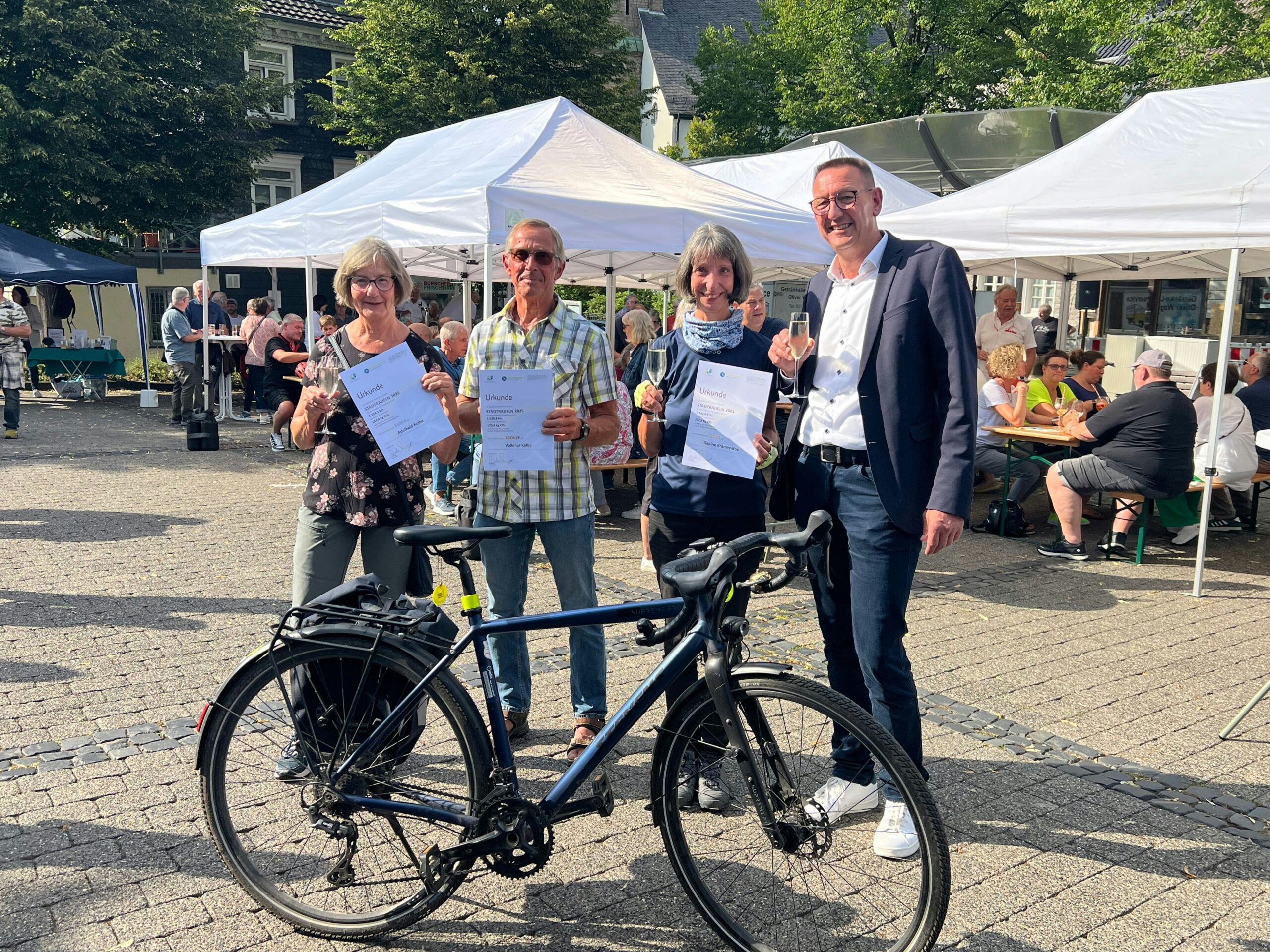 Fahrradaktion: Burscheid ehrt die Sieger des diesjährigen Stadtradelns