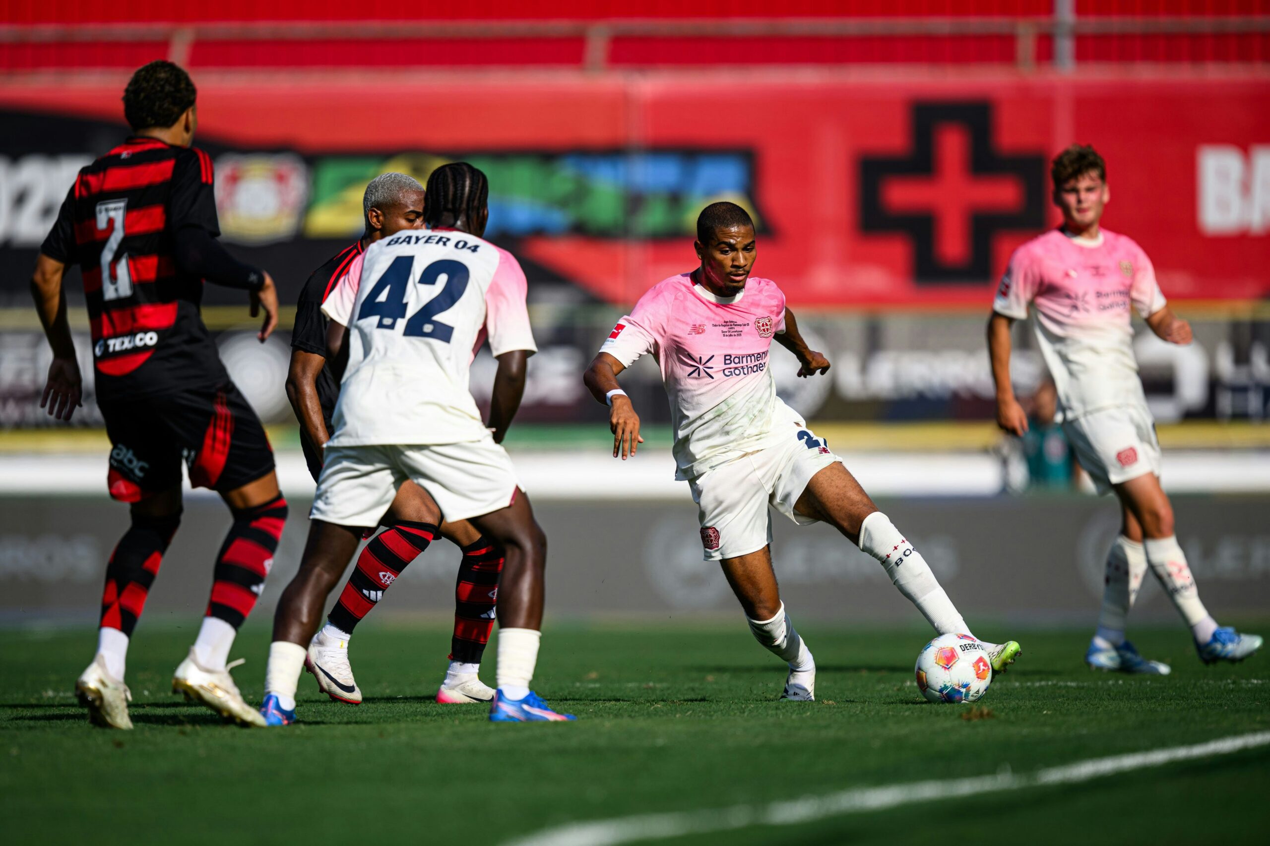 „Sind mir scheißegal“: Ten Hag geht bei erstem Test mit Bayer 04 1:5 unter