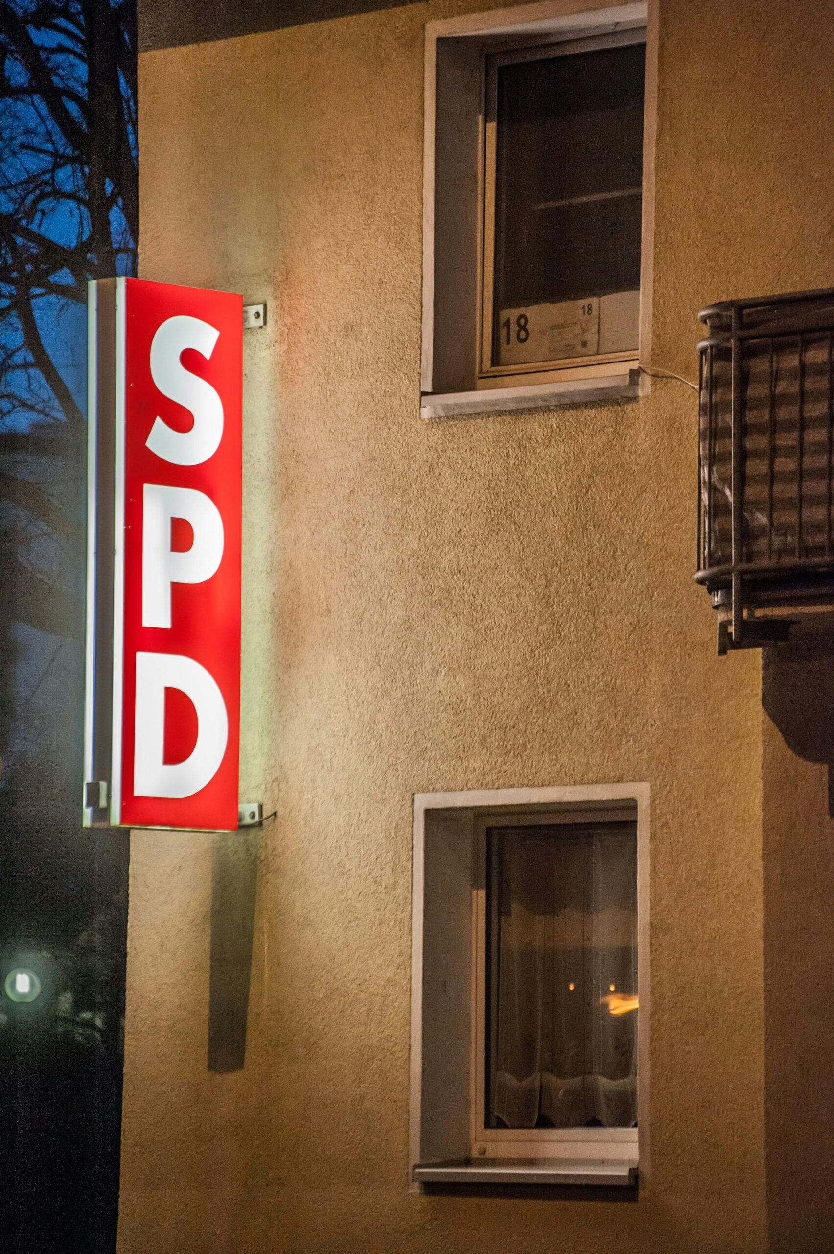 Antimuslimische Hetze: SPD in Leverkusen prangert AfD-Flugblatt an