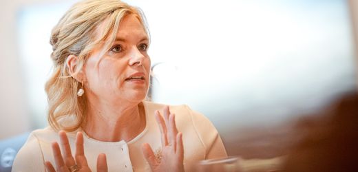 Bundestag: Julia Klöckner warnt vor weiteren Cyberattacken