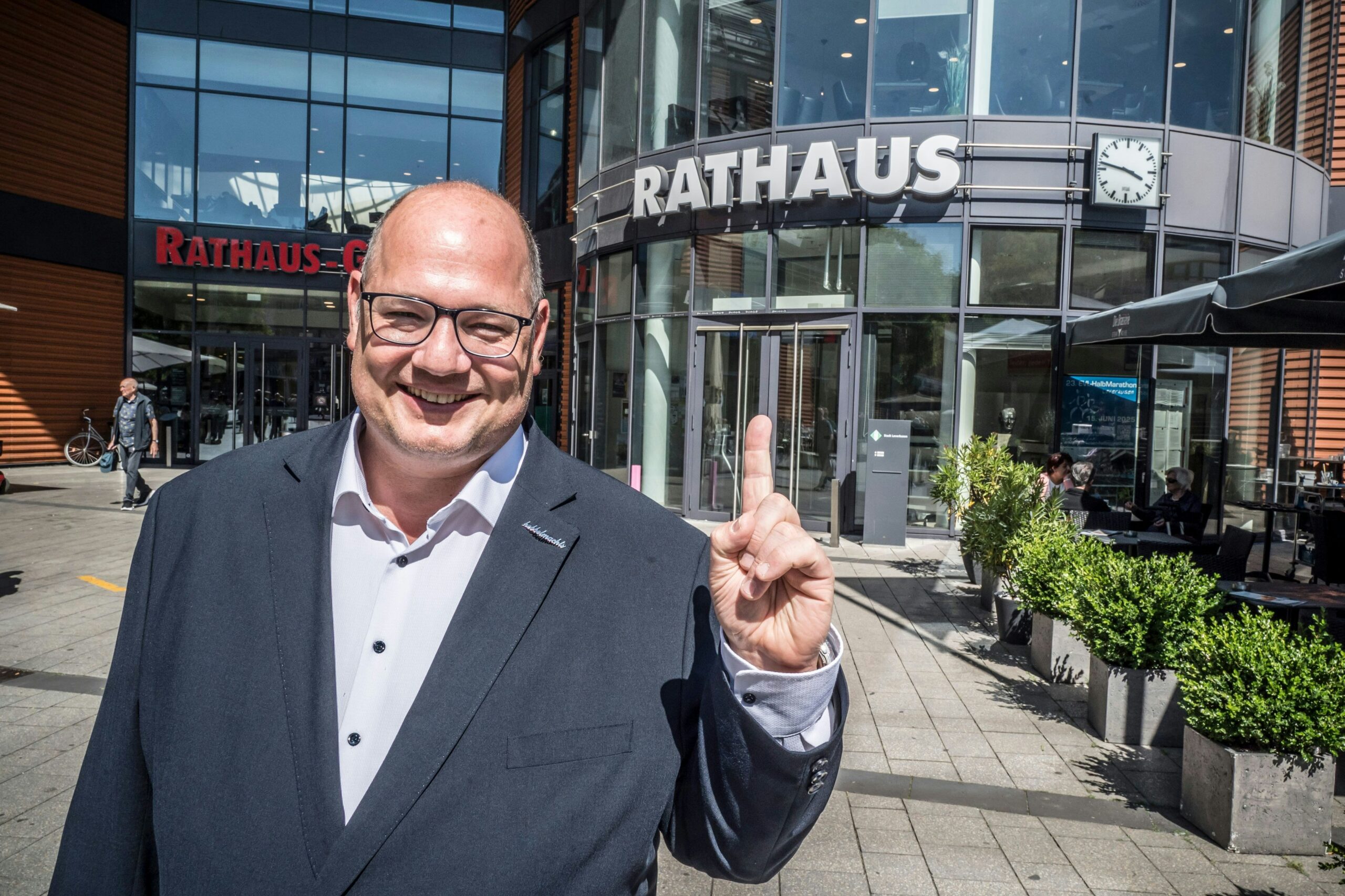 OB-Kandidat der CDU: Stefan Hebbel will auf eigenen Fußstapfen ins Leverkusener Rathaus