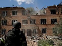 Ein Todesopfer und Verletzte: Russen bombardieren medizinische Einrichtung in Charkiw