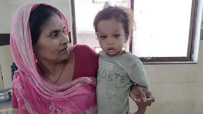 Schock in Indien – Kleinkind beißt Kobra tot