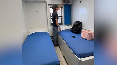USA: Luxus erwartet, „Gefängniszelle” bekommen! Pärchen sieht Zimmer auf Schiff – und ist geschockt