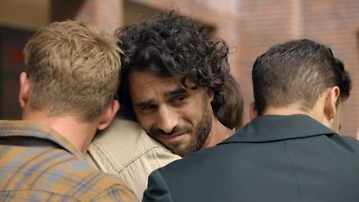 GZSZ-Vorschau heute auf RTL+: Tobias vertraut sich seinen Freunden an