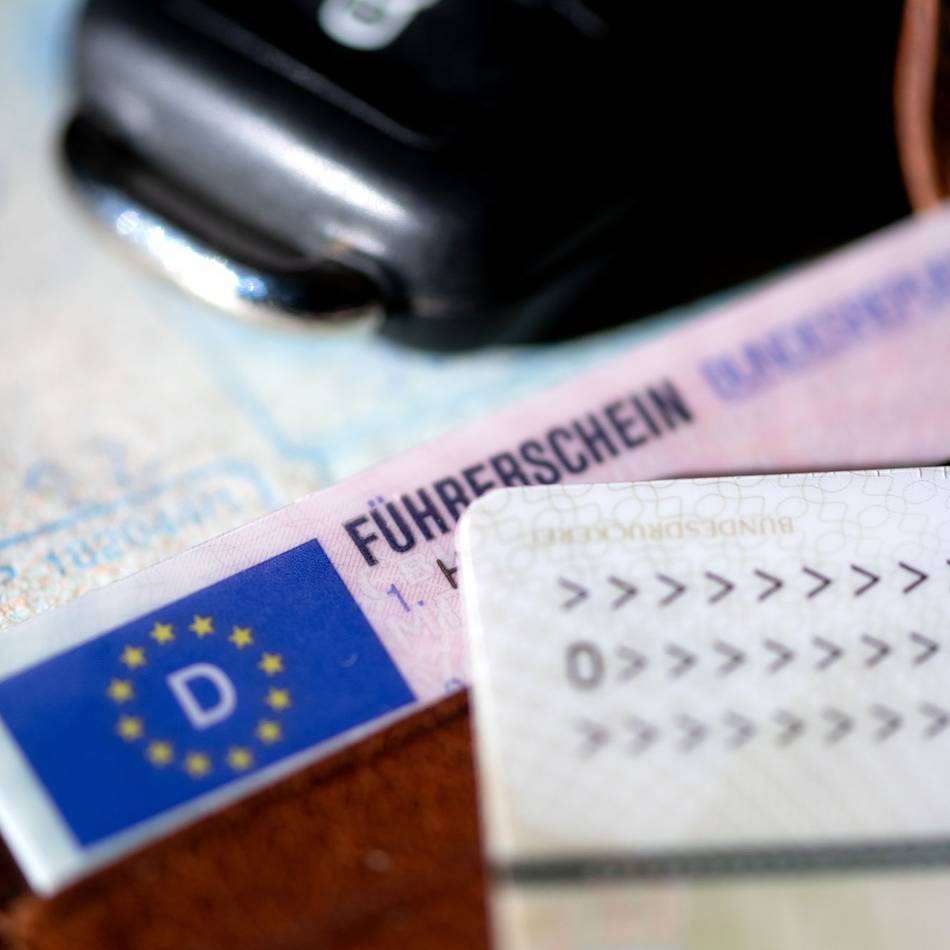 Vorfälle auch in Leverkusen: Trio manipuliert gegen Bezahlung Führerscheinprüfungen