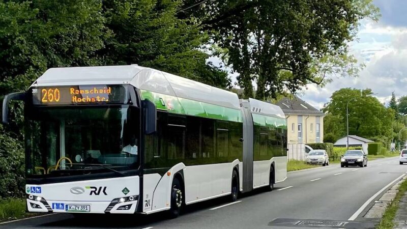 „Einsteigen, bitte !“ – unterwegs mit dem Bus: Die „Königslinie“ – mit der 260 von Köln ins Bergische Land