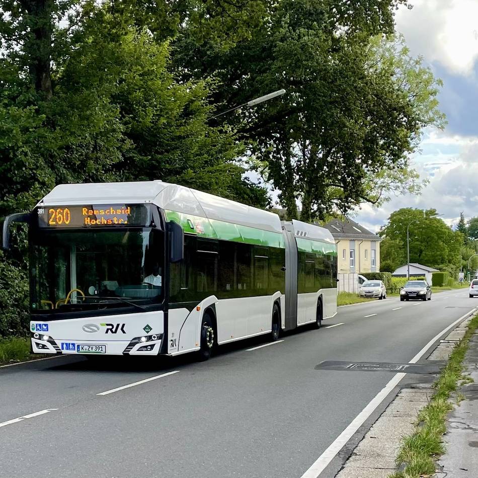 „Einsteigen, bitte !“ – unterwegs mit dem Bus: Die „Königslinie“ – mit der 260 von Köln ins Bergische Land