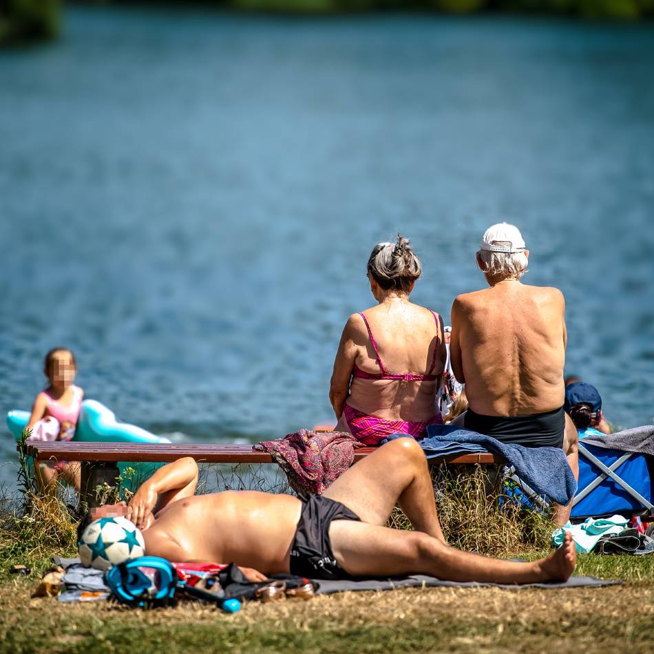 Relativ mehr Wasserfläche als Köln und Düsseldorf: „Seebad“ Leverkusen am Rhein?
