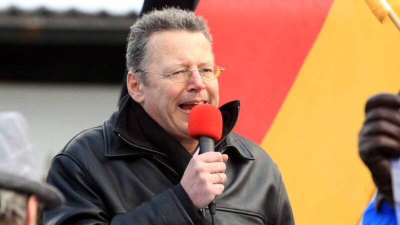 Wahlausschuss in Düsseldorf hat entschieden: Leverkusener Rechtsextremist von OB-Wahl ausgeschlossen