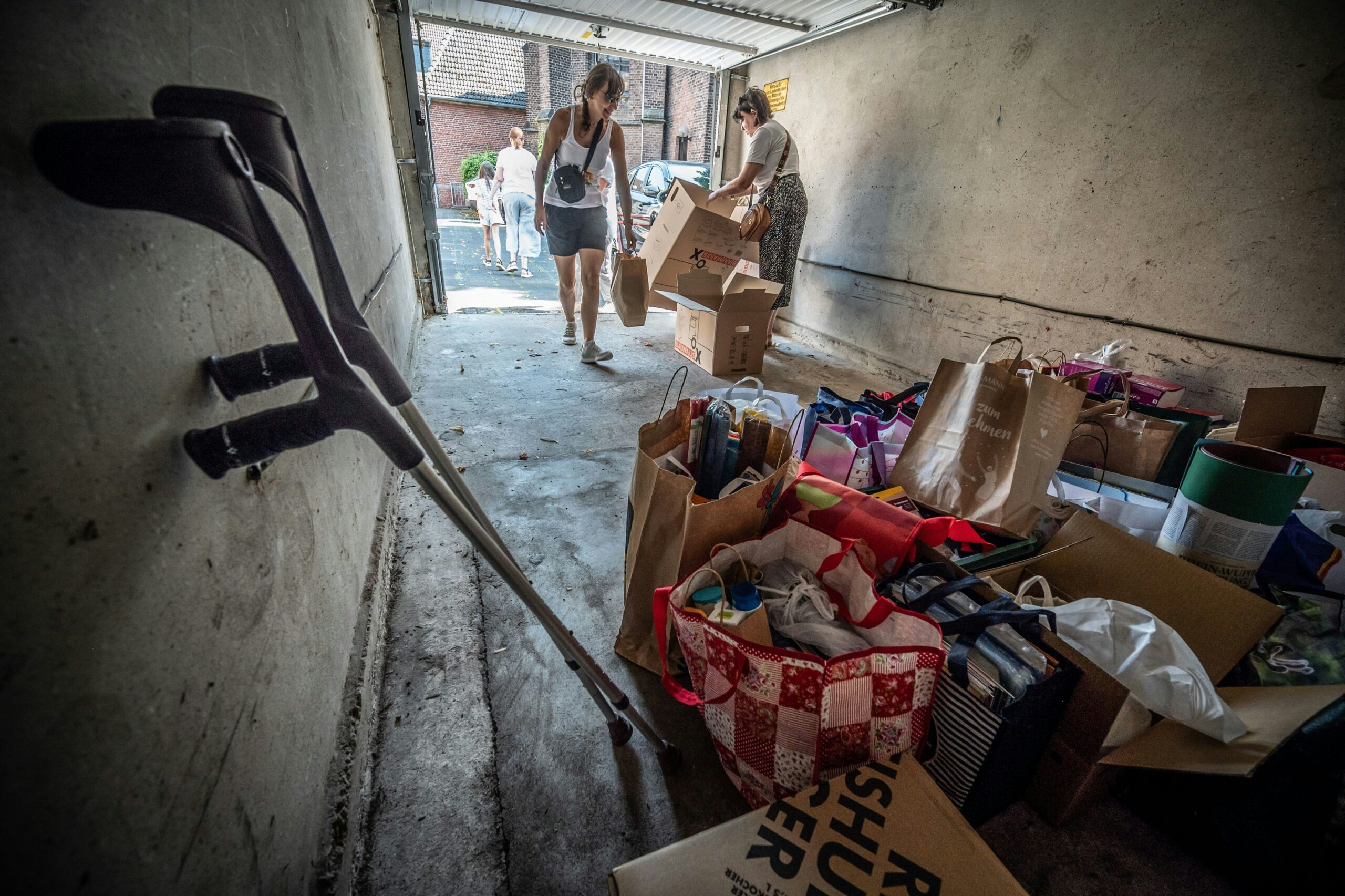 Ukraine-Hilfe: Leverkusener bringen Spenden für Menschen und Tiere