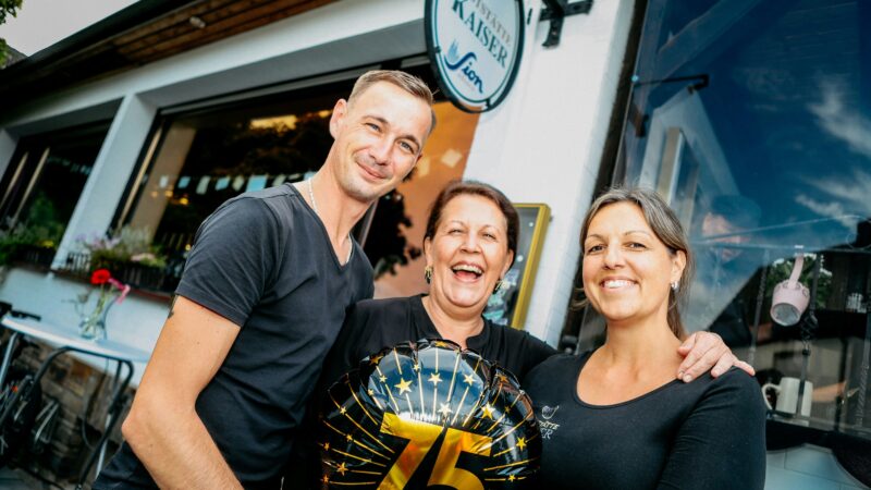 75. Jubiläum: Wieso die Gaststätte Kaiser in Leverkusen immer noch beliebt ist