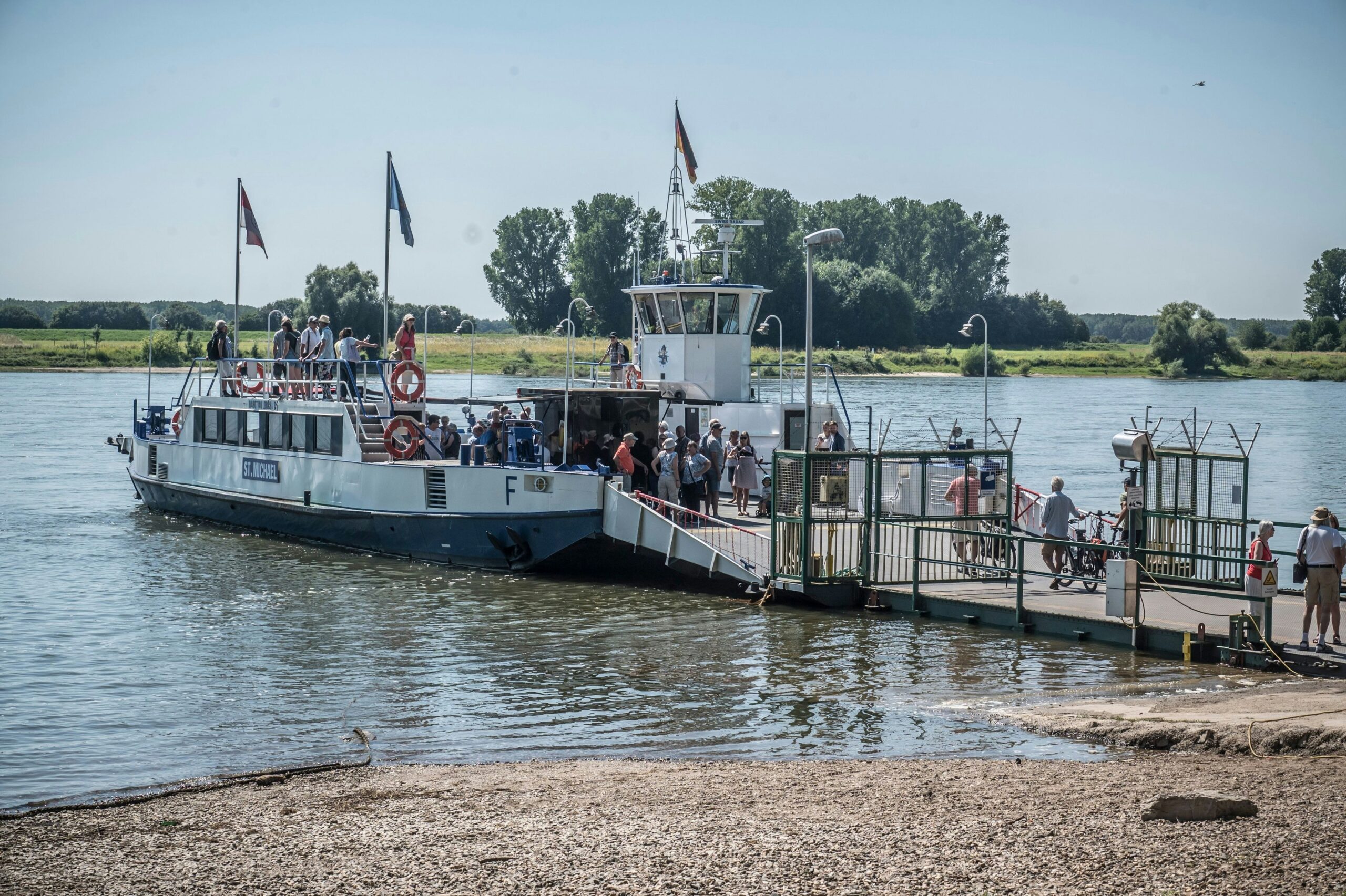 St. Michael: Hitdorfer Rheinfähre fährt wochentags nur eingeschränkt