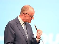 „Es muss noch besser werden“: Merz macht Kampfansage an die SPD – und gibt sich selbstkritisch