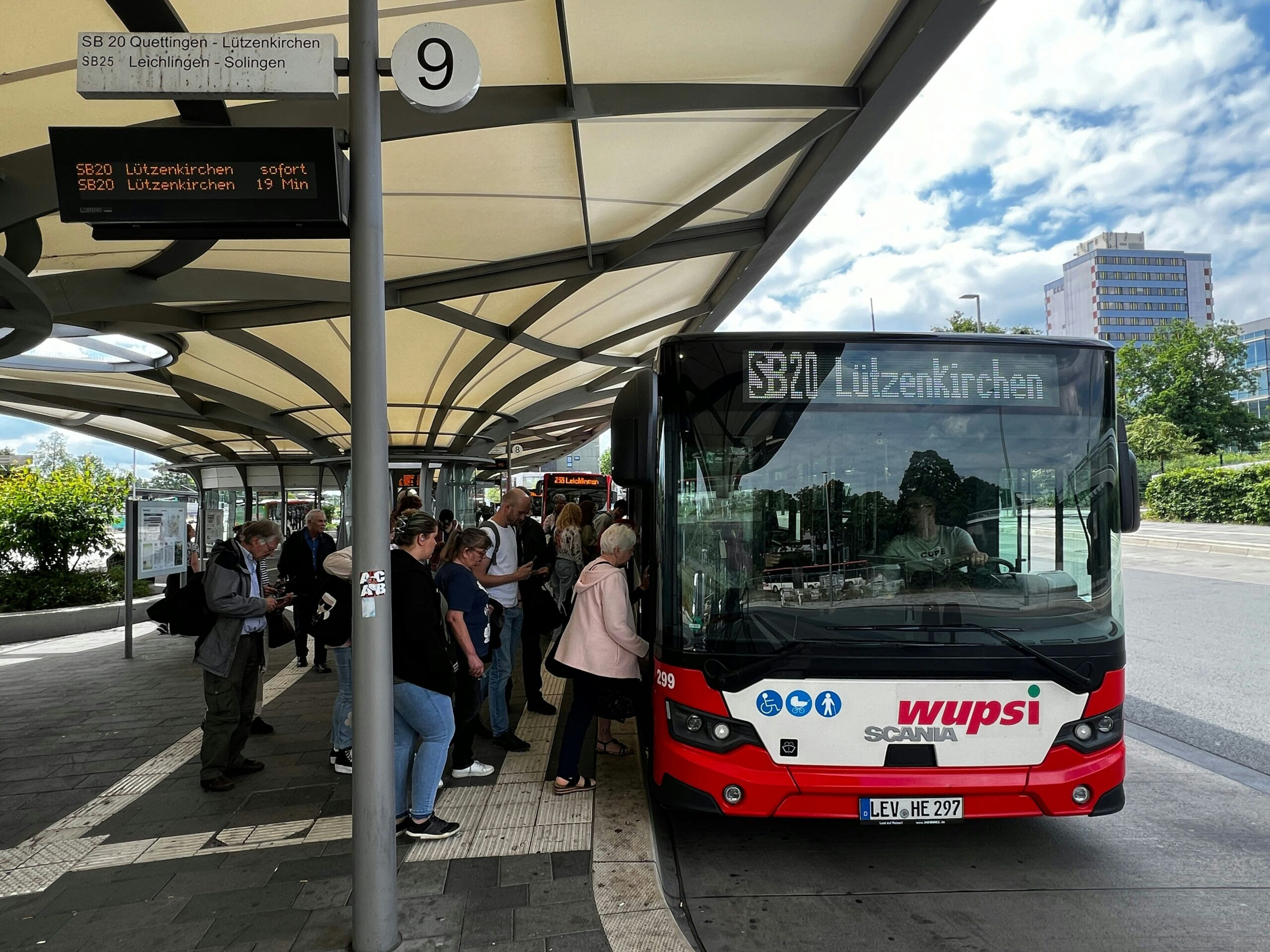 Bilanz: So wirkt das Deutschlandticket in Leverkusen