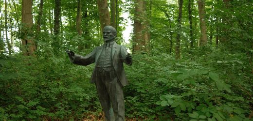 »Arschlochpfad« an der Ostsee: Wo Trump und Lenin sich im Wald begegnen