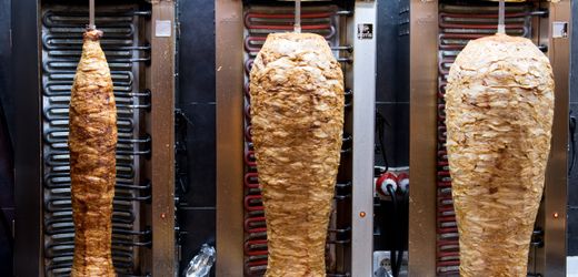 Döner: Birtat-Mitarbeiter in Murr kämpfen für höhere Löhne und bessere Bedingungen