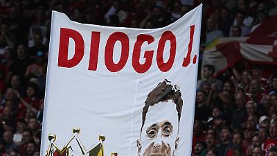 Diogo Jota (†28): Gänsehaut pur! Hier ehrt das ganze Anfield Stadion den toten Liverpool-Star