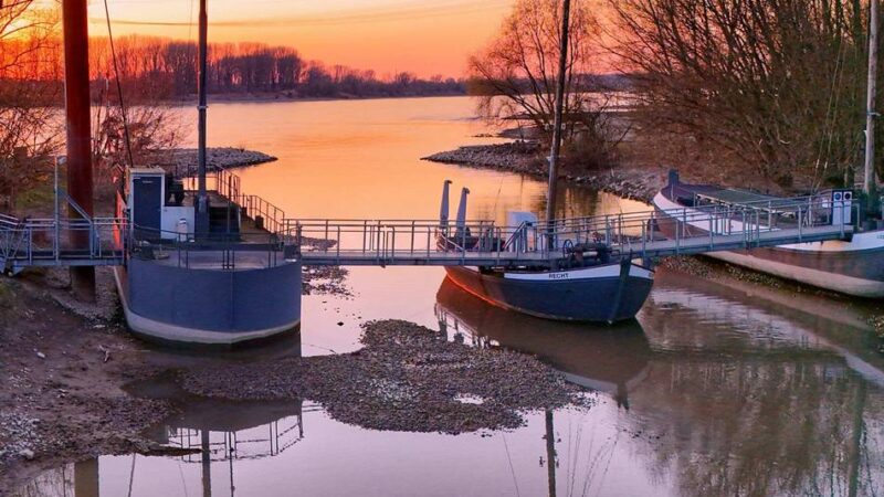 Flutsanierung in Leverkusen läuft noch: Endlich wieder ein Fest auf der Wupperschiffsbrücke
