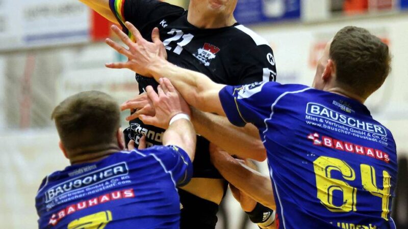 Handballer zurück auf der Platte: Der neue TuS 82 startet in die Saison