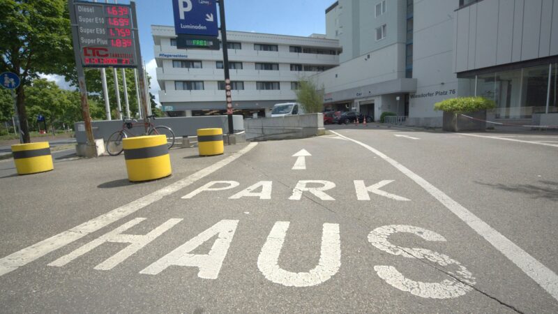 Kostenlose Parkhaus-Karten: Leverkusens OB Richrath wusste seit 2018 von dem Problem