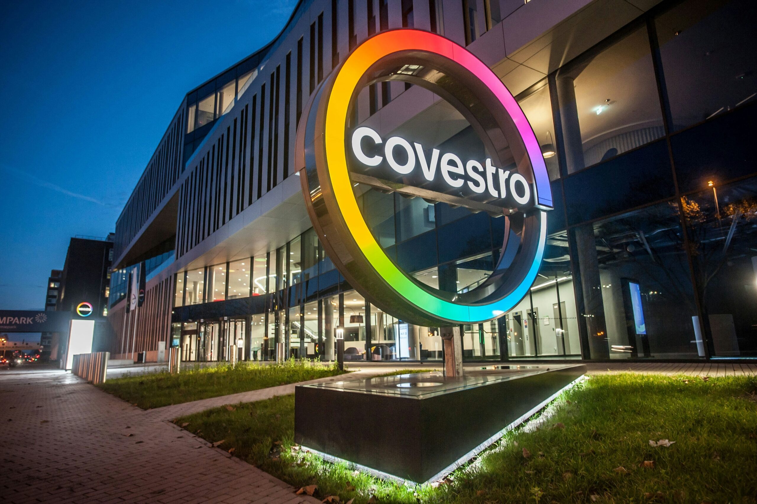 Bayer-Ausgründung: Leverkusener Kunststoffhersteller Covestro wird zehn Jahre alt